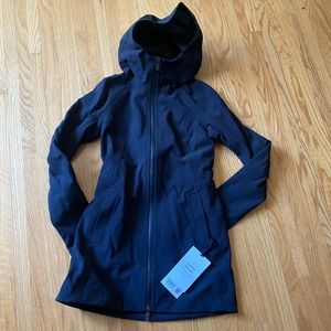 Lululemon Repel Shell Rain Jacket size 2 NEW!